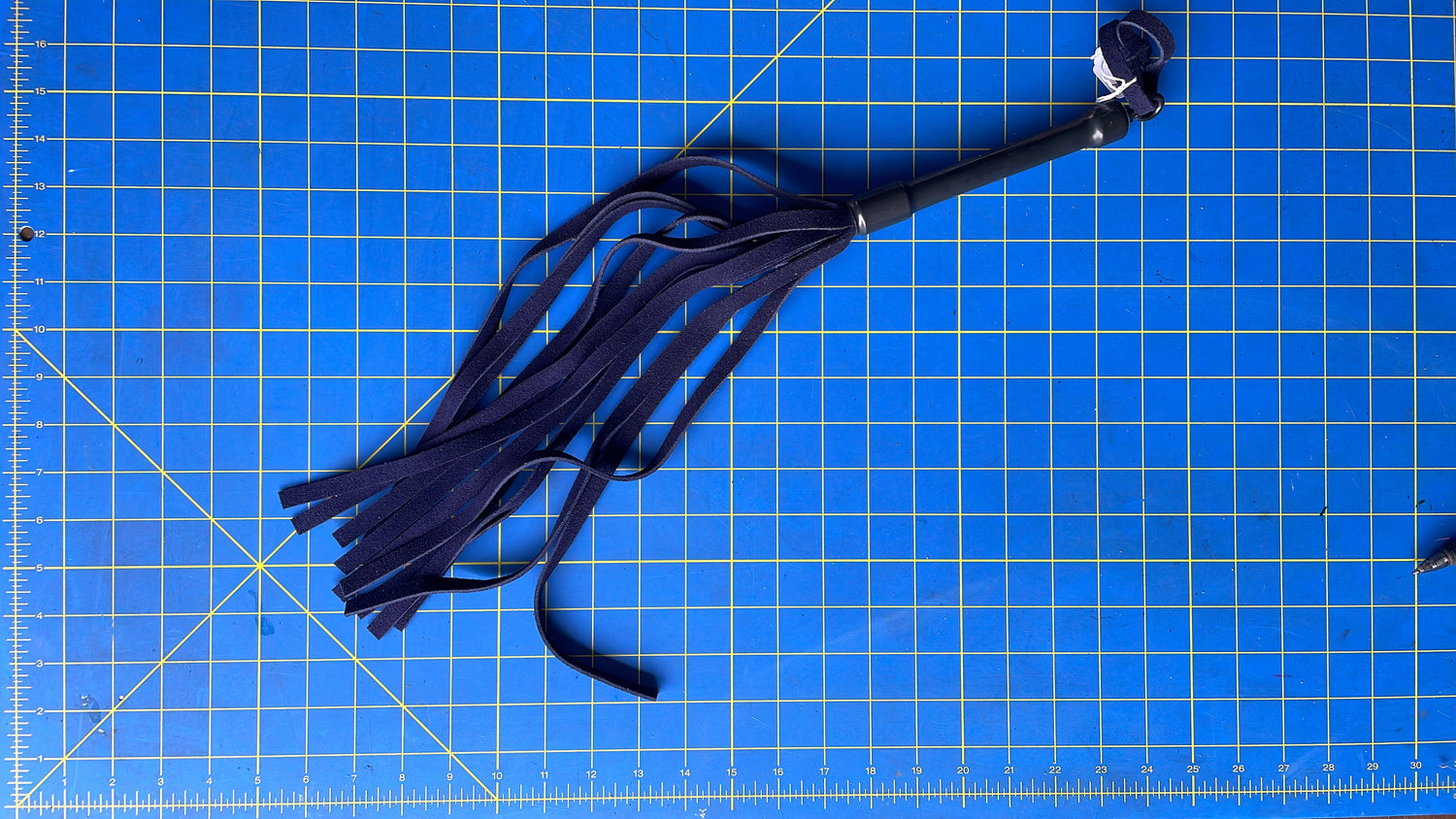 Rubber Handled Floggers