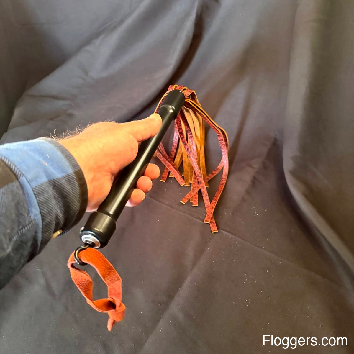 Medium Brown & Copper Flogger